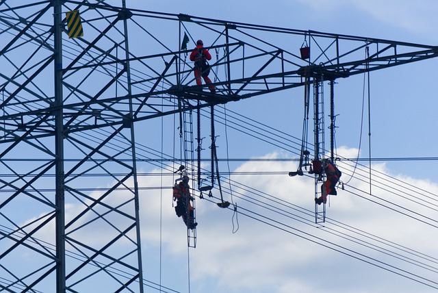 How the Right Energy Supplier Can Save You Money - Pylon Repair